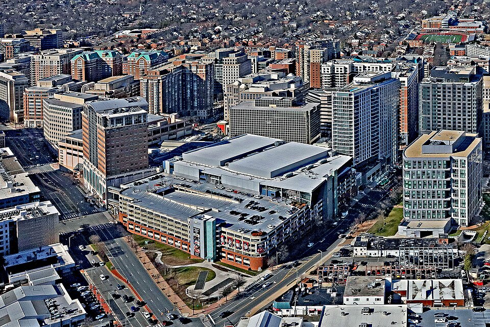 Ballston Commons