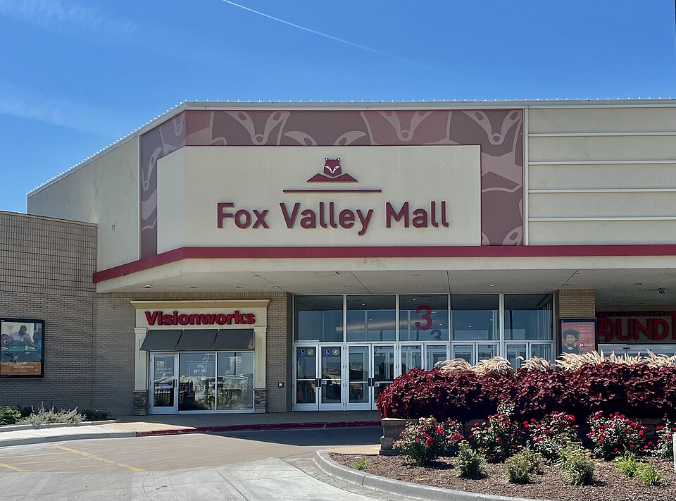 Fox Valley Mall