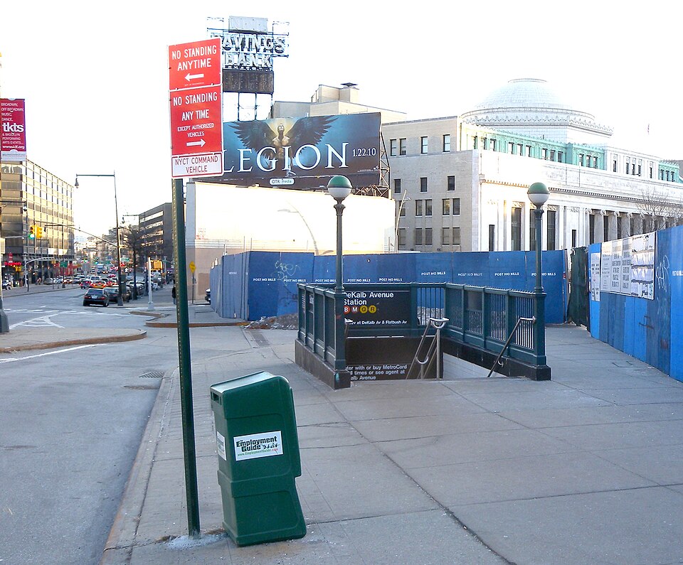 Albee Square Mall
