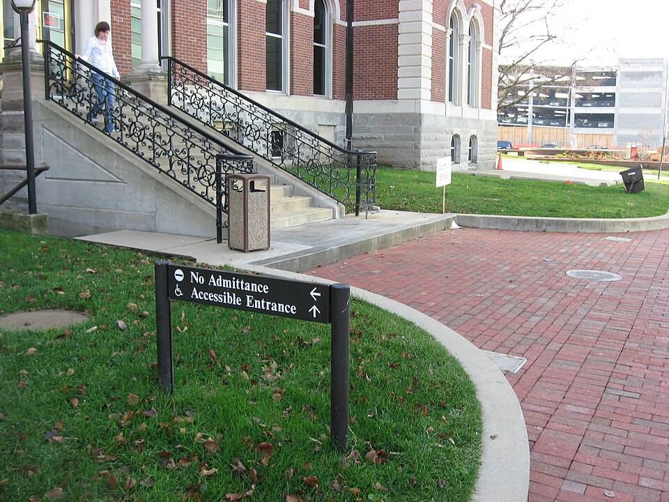 Commons Mall