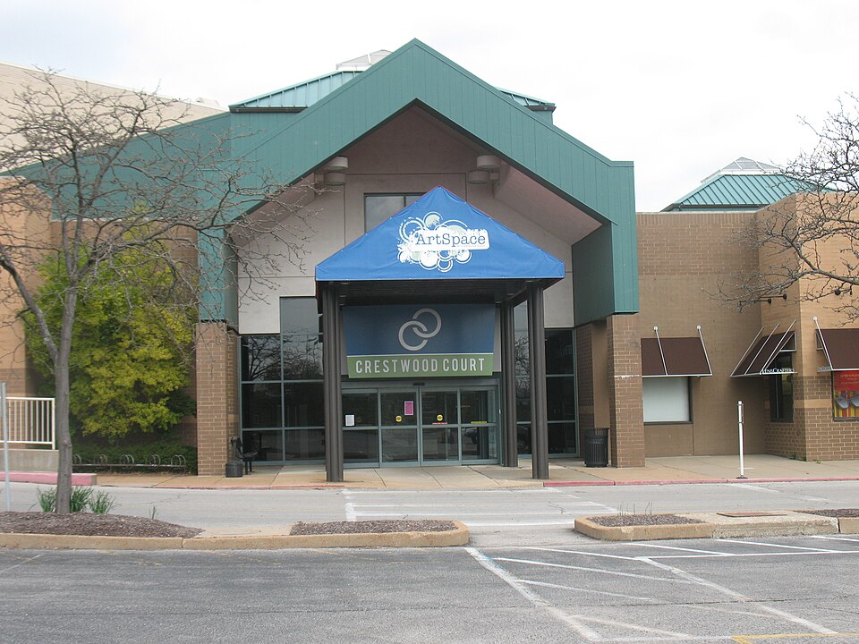 Crestwood Court