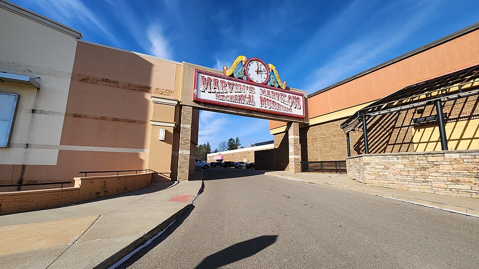 Tally Hall shopping center