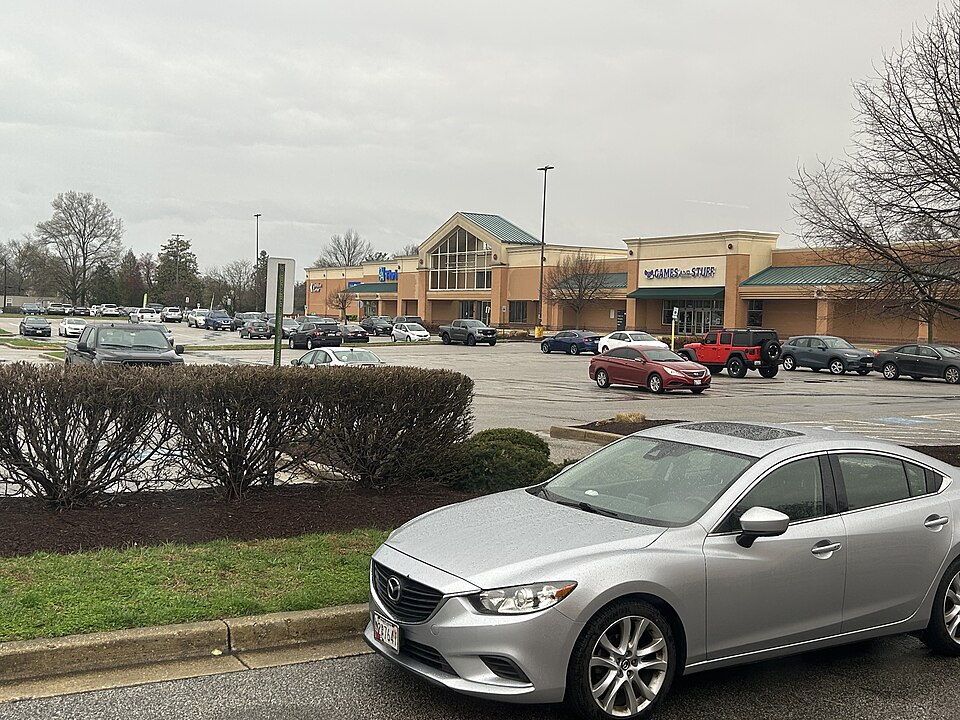 Harundale Mall