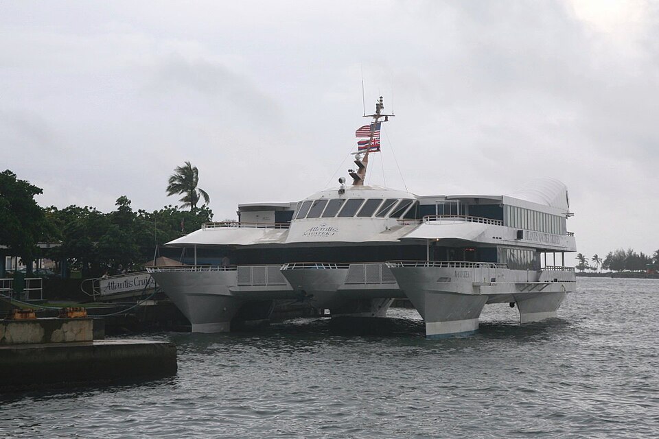 Navatek I at Honolulu - MMSI 366992730 (2853395895)
