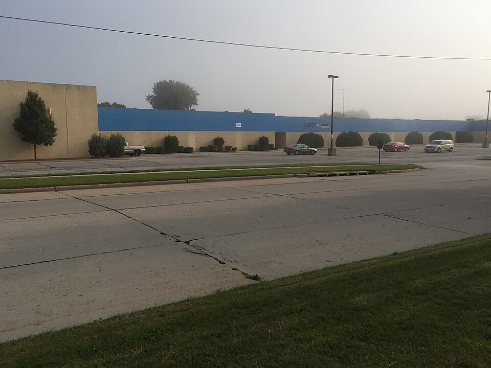 Lakeshore Mall