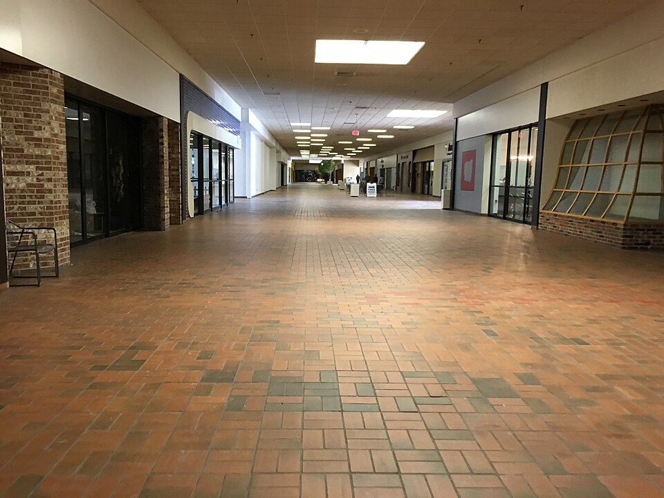 Lakeshore Mall