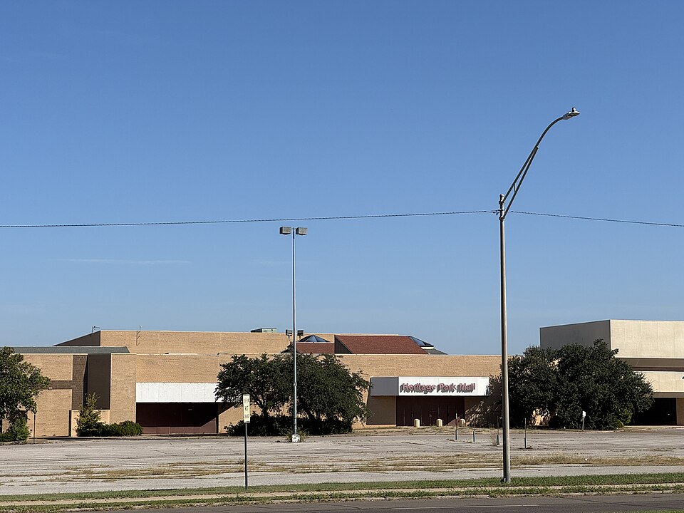 Heritage Park Mall