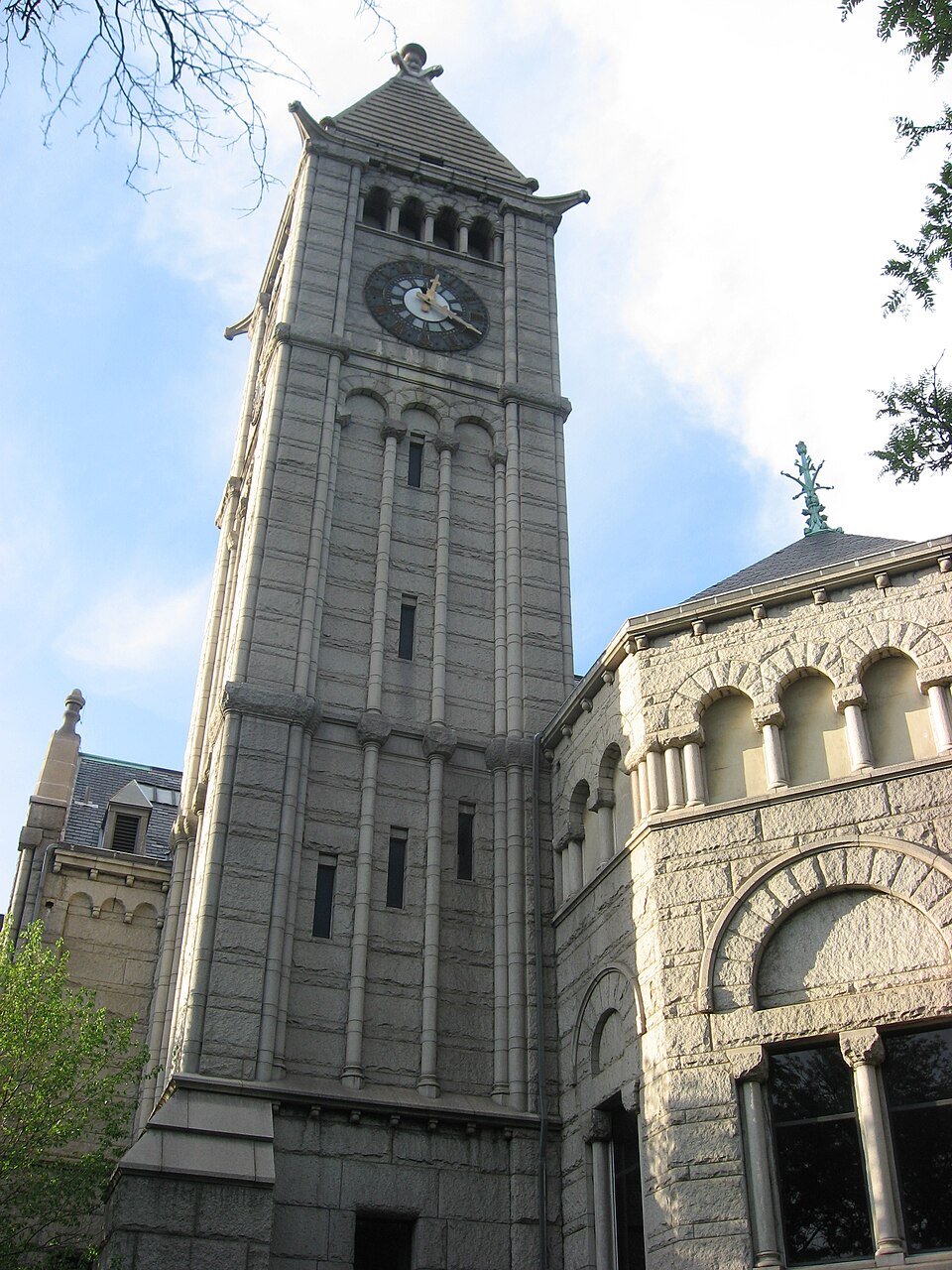 Allegheny Center Mall