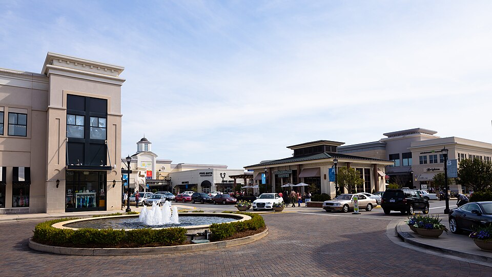 North Hills Mall