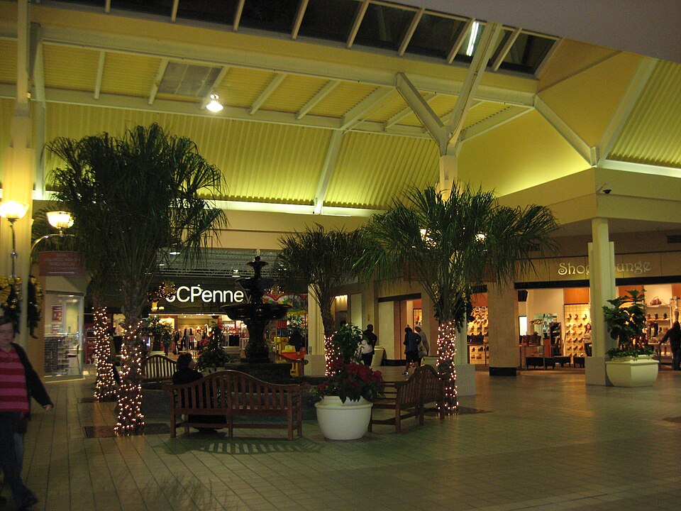 North Shore Square