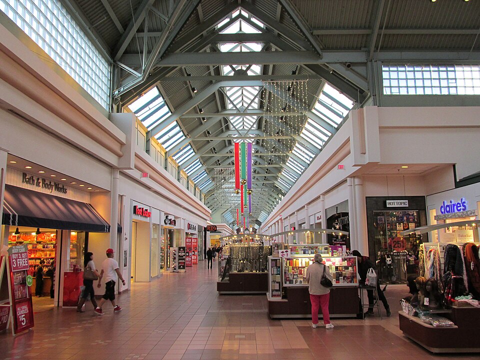 Greendale Mall